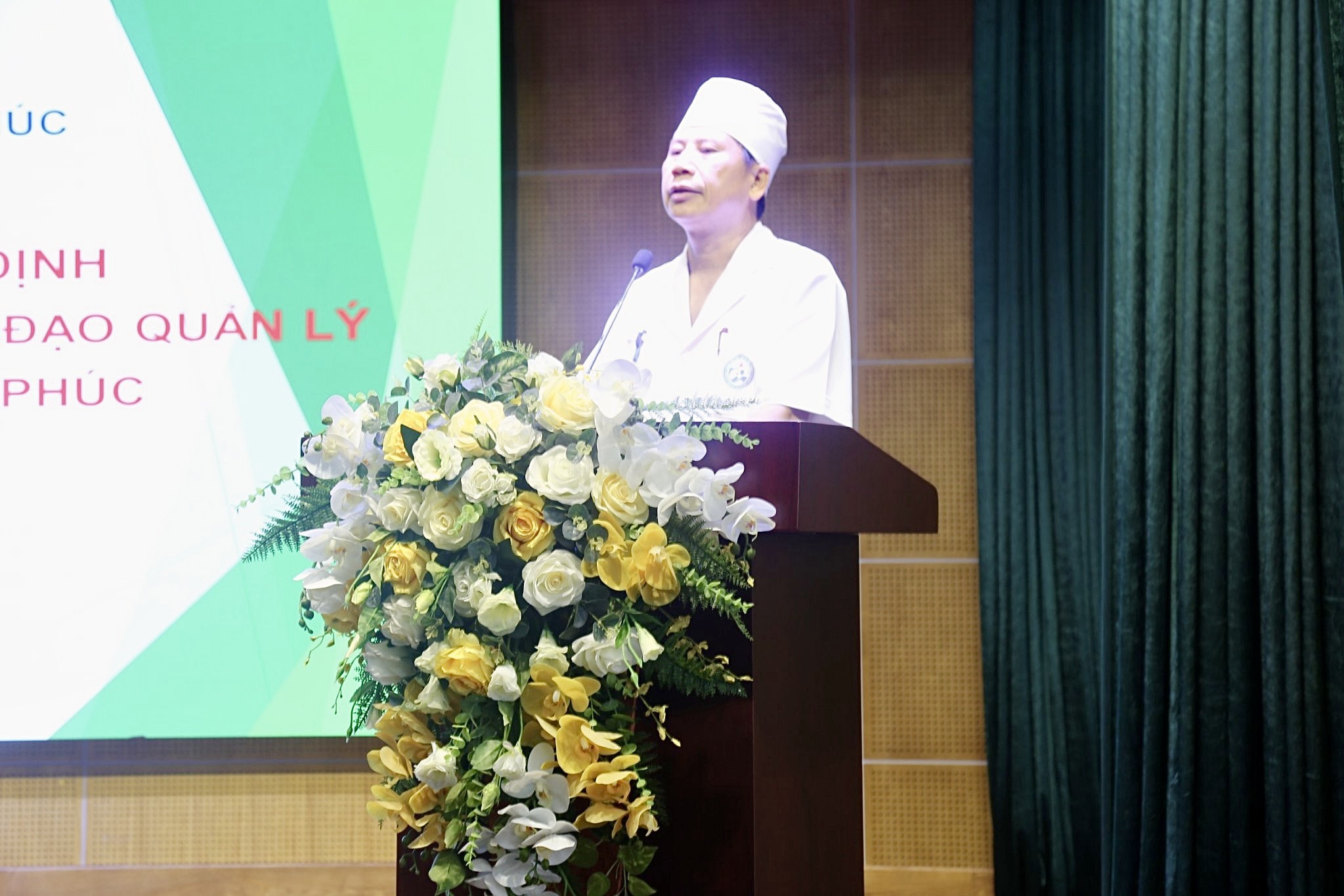 HỘI NGHỊ CÔNG BỐ QUYẾT ĐỊNH BỔ NHIỆM, BỔ NHIỆM LẠI CÁN BỘ LÃNH ĐẠO QUẢN LÝ BỆNH VIỆN SẢN NHI TỈNH VĨNH PHÚC 