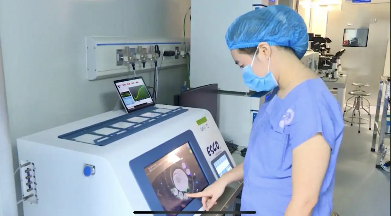 Trung tâm Hỗ trợ Sinh sản Bệnh viện Sản Nhi Vĩnh Phúc – Địa chỉ tin cậy cho IVF, IUI và điều trị vô sinh hiếm muộn 2 Trang thiet bi Trung tam Ho tro sinh san 2
