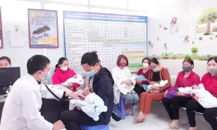 Những điểm cơ bản về tiêm huyết thanh viêm gan b cho trẻ sơ sinh có mẹ bị nhiễm viêm gan b