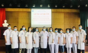 Cán bộ y tế bệnh viện sản nhi vĩnh phúc hội quân cùng đoàn sở y tế hỗ trợ thành phố hồ chí minh chống dịch covid-19