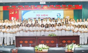 Kỷ niệm Ngày Quốc tế Điều dưỡng 12/5: Tri ân những trái tim thầm lặng