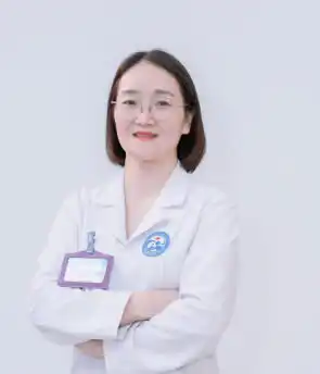 Điều dưỡng trưởng khoa. CNĐD. Nguyễn Thị Thùy.
