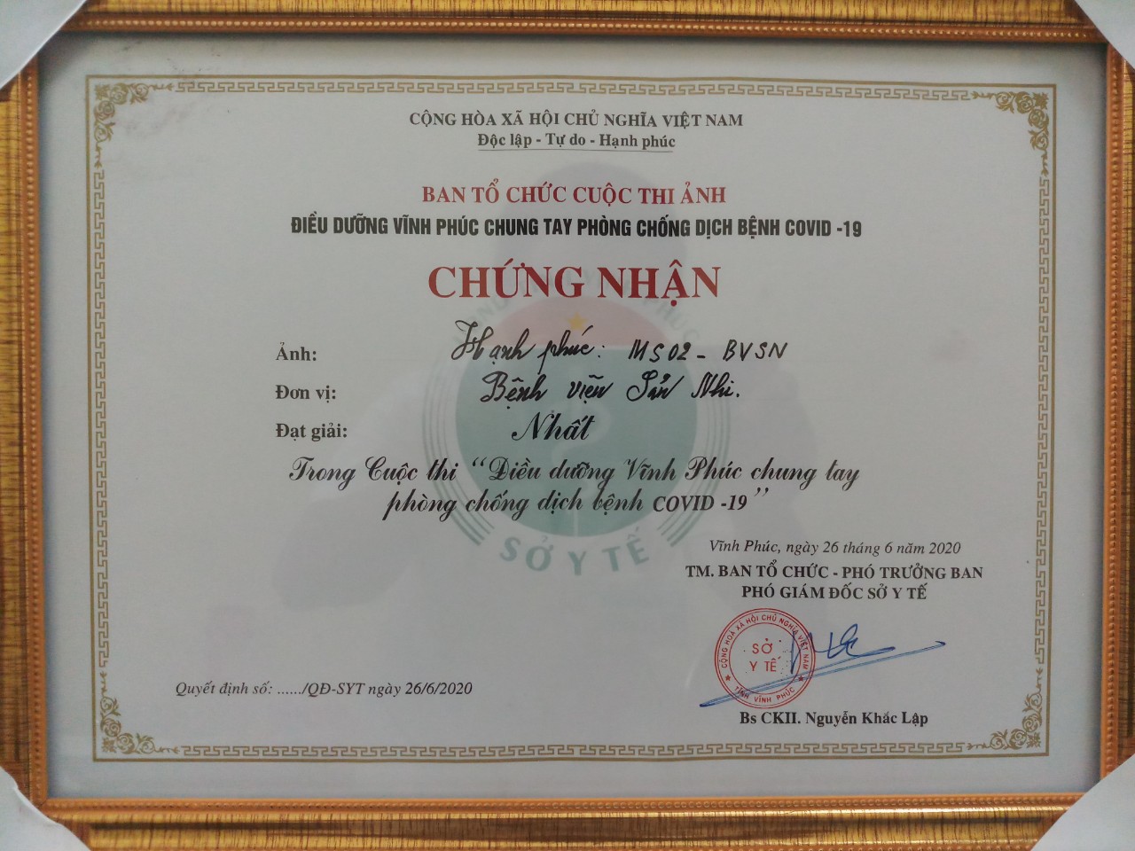 BỆNH VIỆN SẢN NHI VĨNH PHÚC ĐÃ ĐẠT GIẢI NHÂT CUỘC THI ẢNH ”ĐIỀU DƯỠNG VĨNH PHÚC CHUNG TAY PHÒNG CHỐNG DỊCH BỆNH CODID-19 “