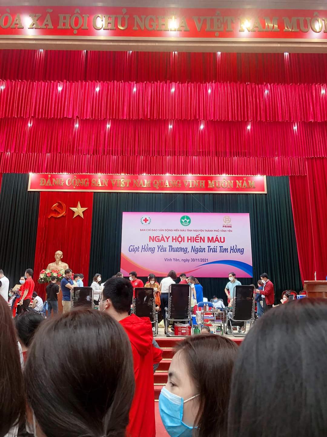 HIẾN MÁU TÌNH NGUYỆN – NGHĨA CỬ CAO ĐẸP