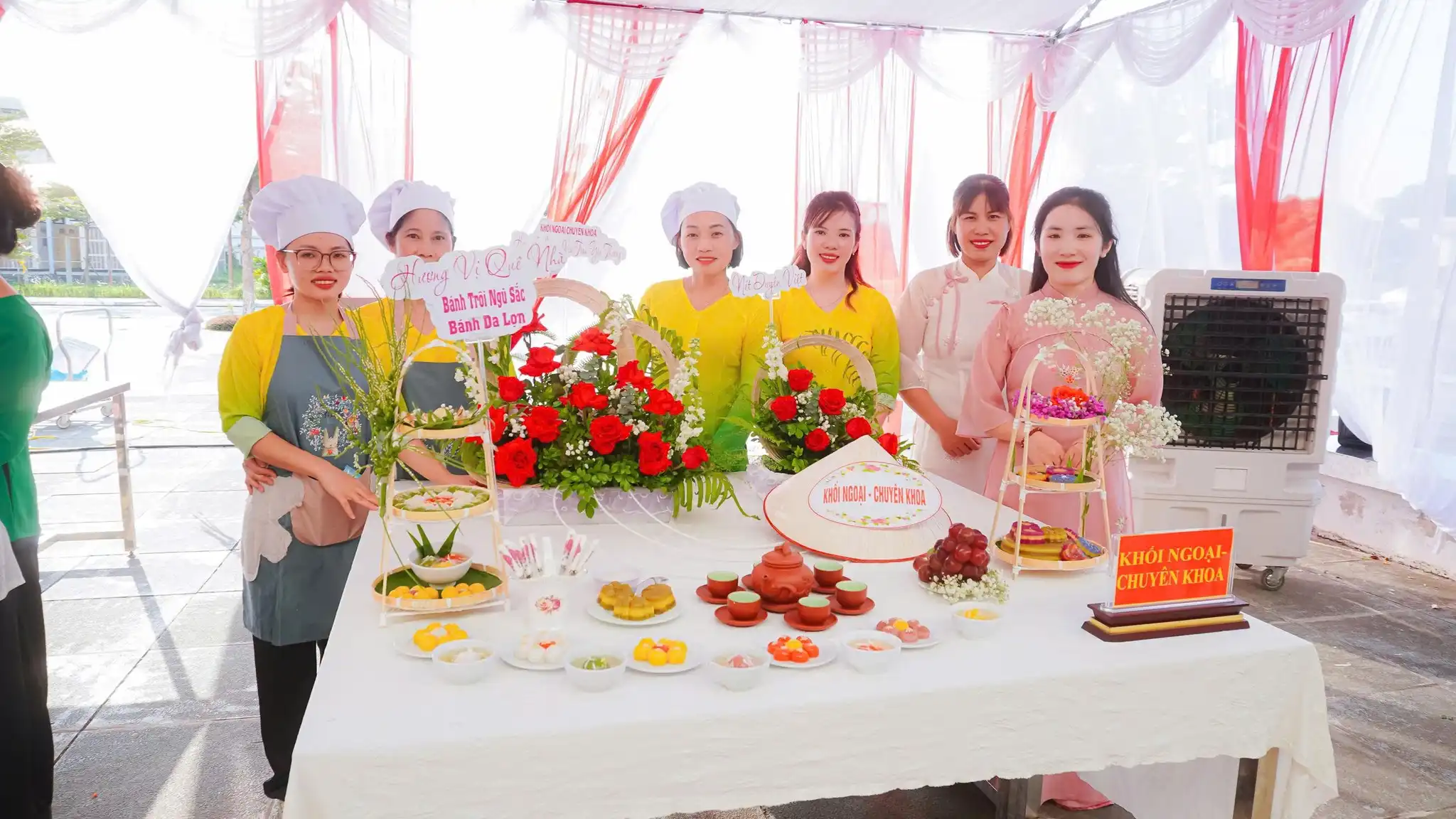 Hội thi 20/10 "Hương sắc và Hương vị yêu thương" Công đoàn Bệnh viện Sản Nhi Vĩnh Phúc 11 Tac pham Khoi Ngoai Chuyen khoa