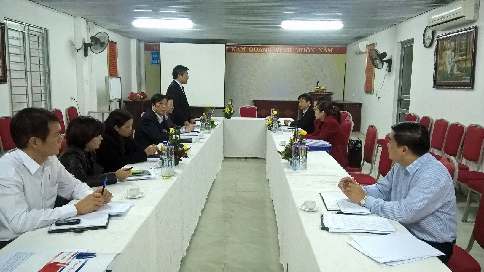 Thành ủy Vĩnh Yên kiểm tra, đánh giá chất lượng tổ chức cơ sở đảng năm 2015 đối với Đảng bộ Bệnh viện Sản – Nhi Vĩnh Phúc