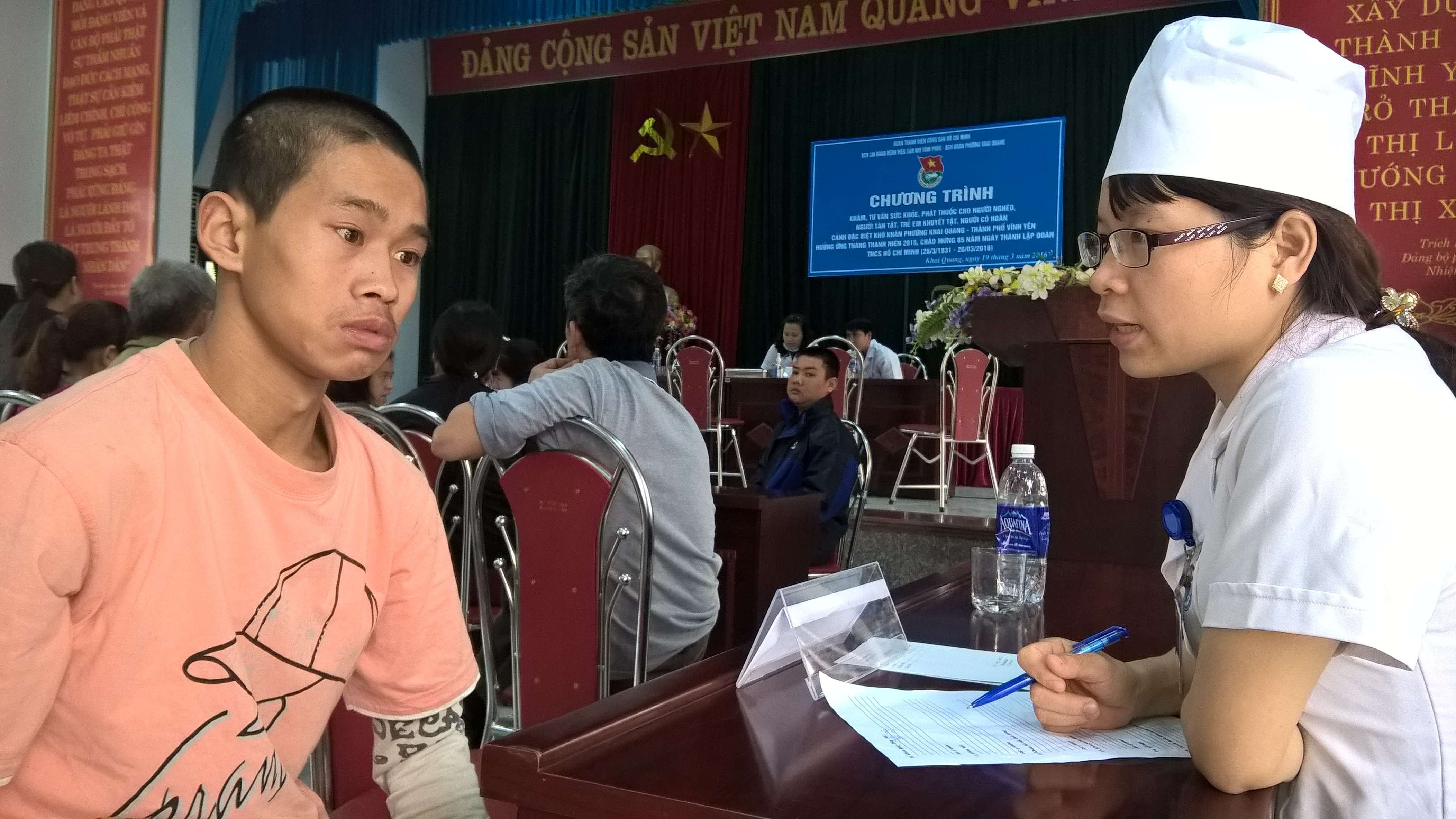 Tuổi trẻ Bệnh viện Sản-Nhi Vĩnh Phúc tình nguyện vì sức khỏe cộng đồng