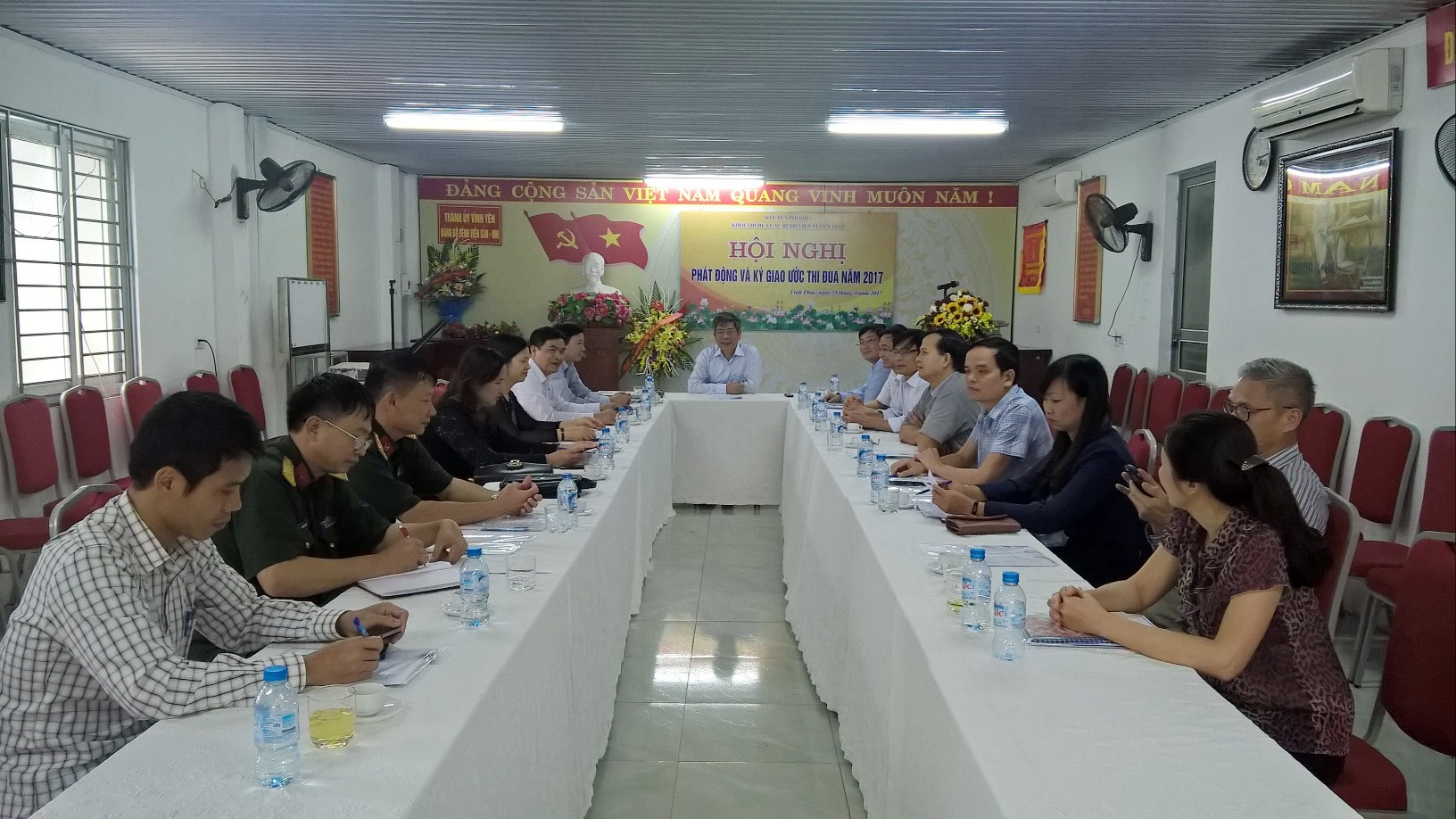 Khối thi đua các Bệnh viện tuyến tỉnh tổ chức Hội nghị Phát động và ký giao ước thi đua năm 2017