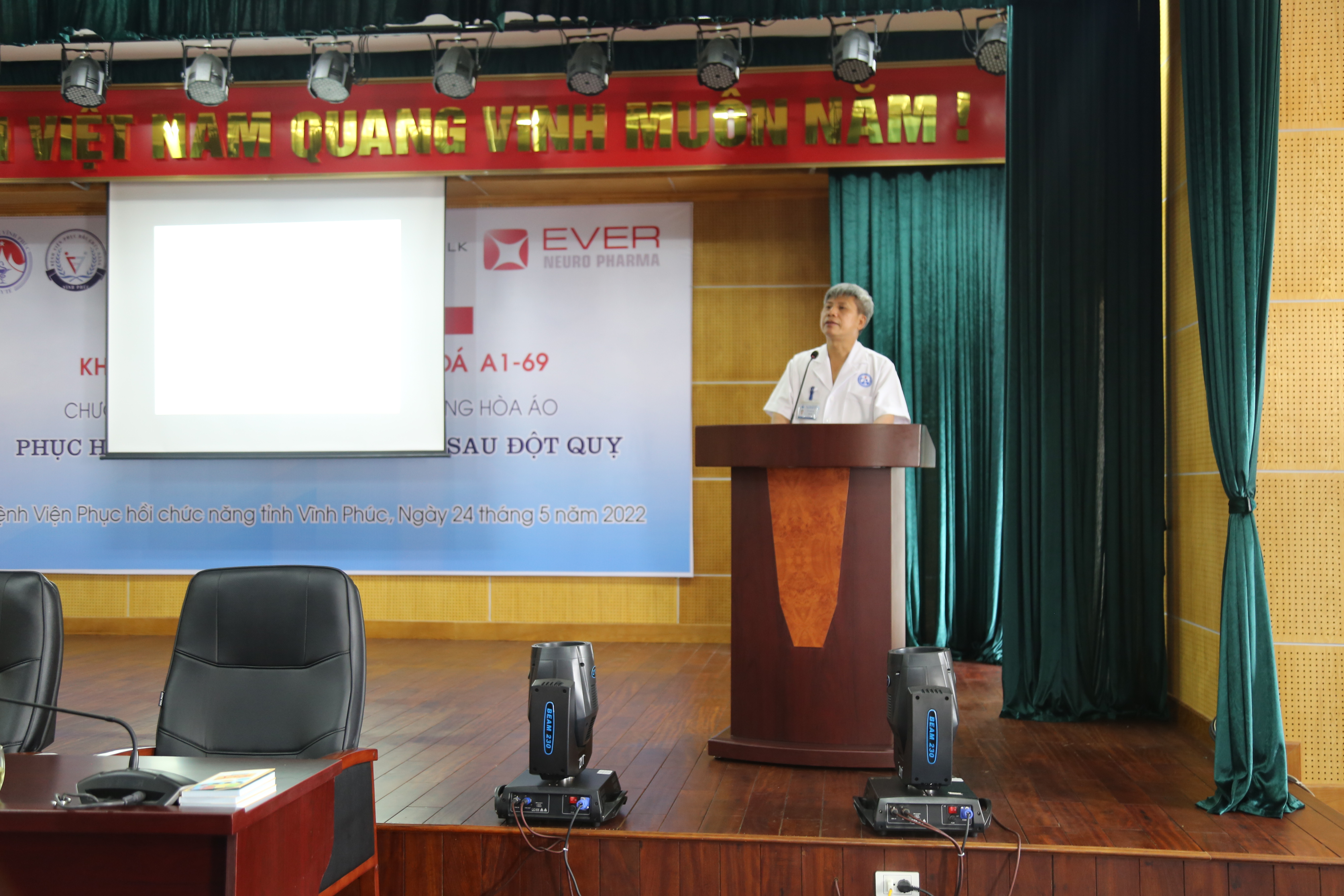 TẬP HUẤN CÁC CHUYÊN ĐỀ VỀ QUẢN LÝ CHẤT LƯỢNG BỆNH VIỆN VÀ AN TOÀN NGƯỜI BỆNH.