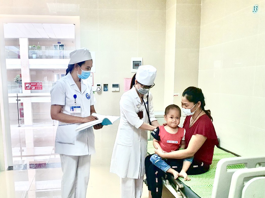 BỆNH CÚM MÙA CÓ NGUY HIỂM HAY KHÔNG? CÁC BIẾN CHỨNG VÀ KHUYẾN CÁO PHÒNG BỆNH.