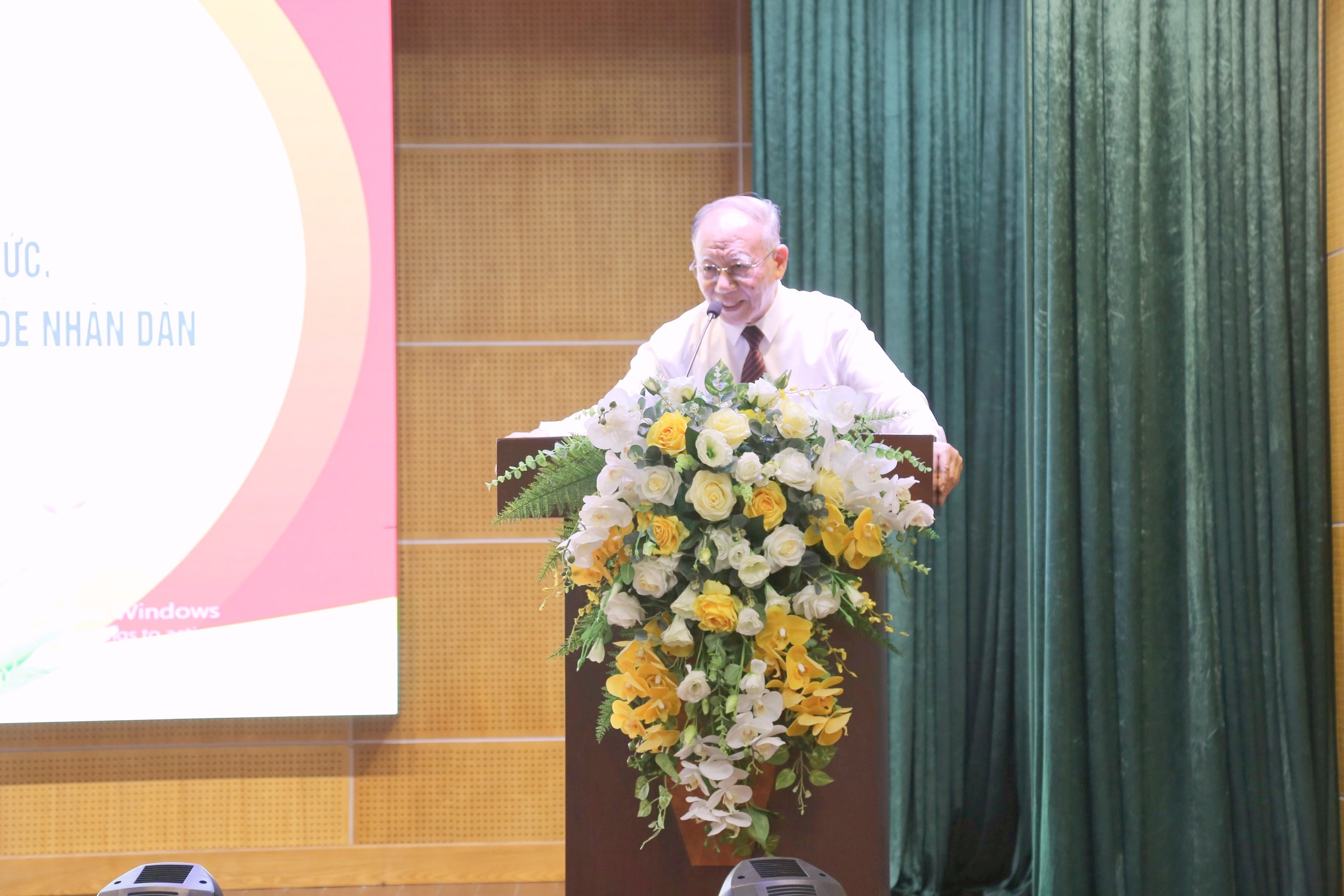 BỆNH VIỆN SẢN NHI VĨNH PHÚC TỔ CHỨC CHƯƠNG TRÌNH “CHUYÊN ĐỀ VỀ HỌC TẬP VÀ LÀM THEO TƯ TƯỞNG, ĐẠO ĐỨC, PHONG CÁCH HỒ CHÍ MINH VỚI CÔNG TÁC CHĂM SÓC SỨC KHỎE NHÂN DÂN”