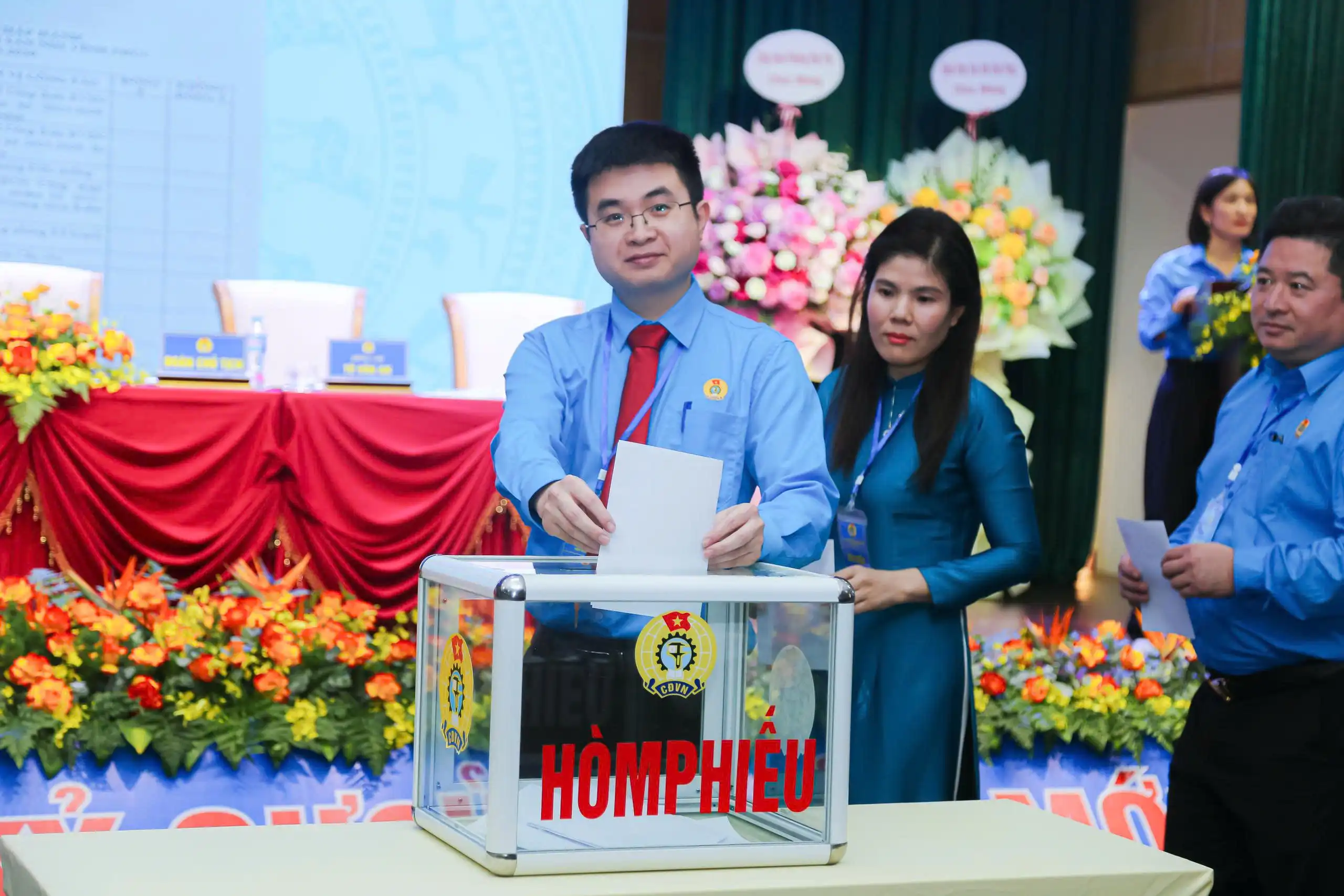 cbcde7c5516bdd35847a68