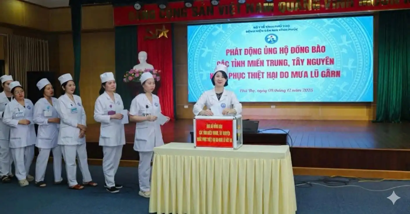 BỆNH VIỆN SẢN NHI VĨNH PHÚC PHÁT ĐỘNG ỦNG HỘ ĐỒNG BÀO MIỀN TRUNG, TÂY NGUYÊN BỊ THIỆT HẠI DO MƯA LŨ 2025. 5 Lãnh đạo các khoa, phòng, trung tâm, đơn nguyên tại Lễ phát động.