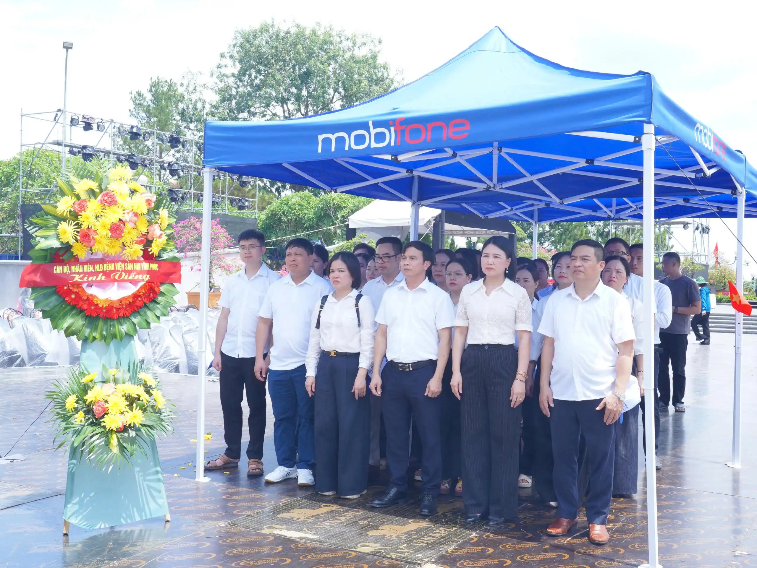 Bệnh viện Sản Nhi Vĩnh Phúc tri ân nhân kỷ niệm 79 năm Ngày Thương binh - Liệt sĩ (27/7/1947 – 27/7/2026) 4 1785143235453 8547435195863083208 g963198900079824907 ee042aa979157f88afa727f327b53928