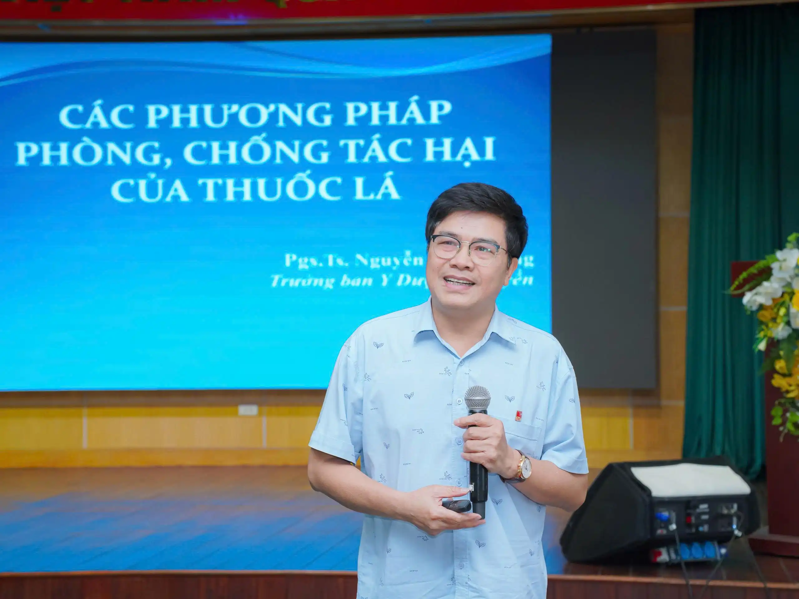 Tập huấn hướng dẫn xây dựng môi trường không khói thuốc tại Bệnh viện Sản Nhi Vĩnh Phúc năm 2026 5 1787362234029 8547435195863083208 g963198900079824907 3da29dccfa30519545abfbb793c2b19c