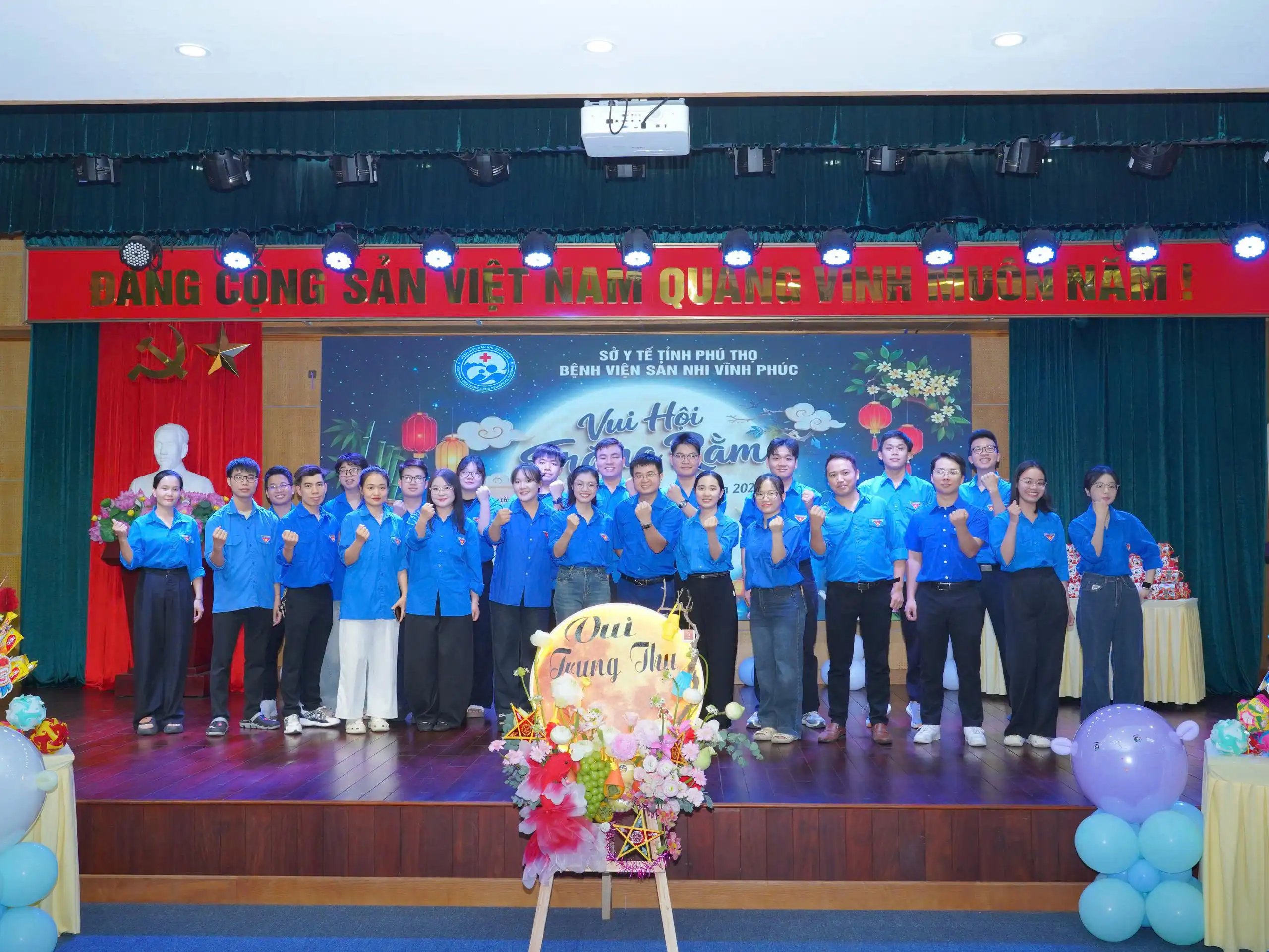 Trung thu 2026 Tại Bệnh viện Sản Nhi Vĩnh Phúc: Kết nối sẻ chia, lan tỏa yêu thương. 2 1790223740713 8547435195863083208 g963198900079824907 615c6f3f7d71b70d2ceafd5951036d9c