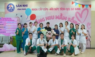90 ngày đồng hành cùng em bé sinh cực non 25 tuần, nặng 700 gram
